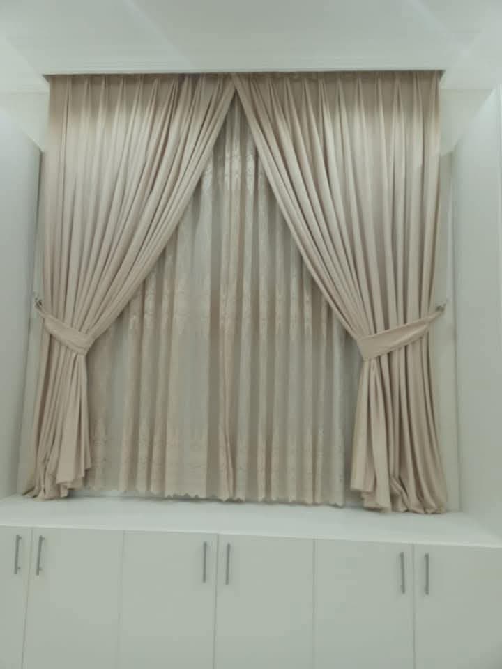 Curtain — 1