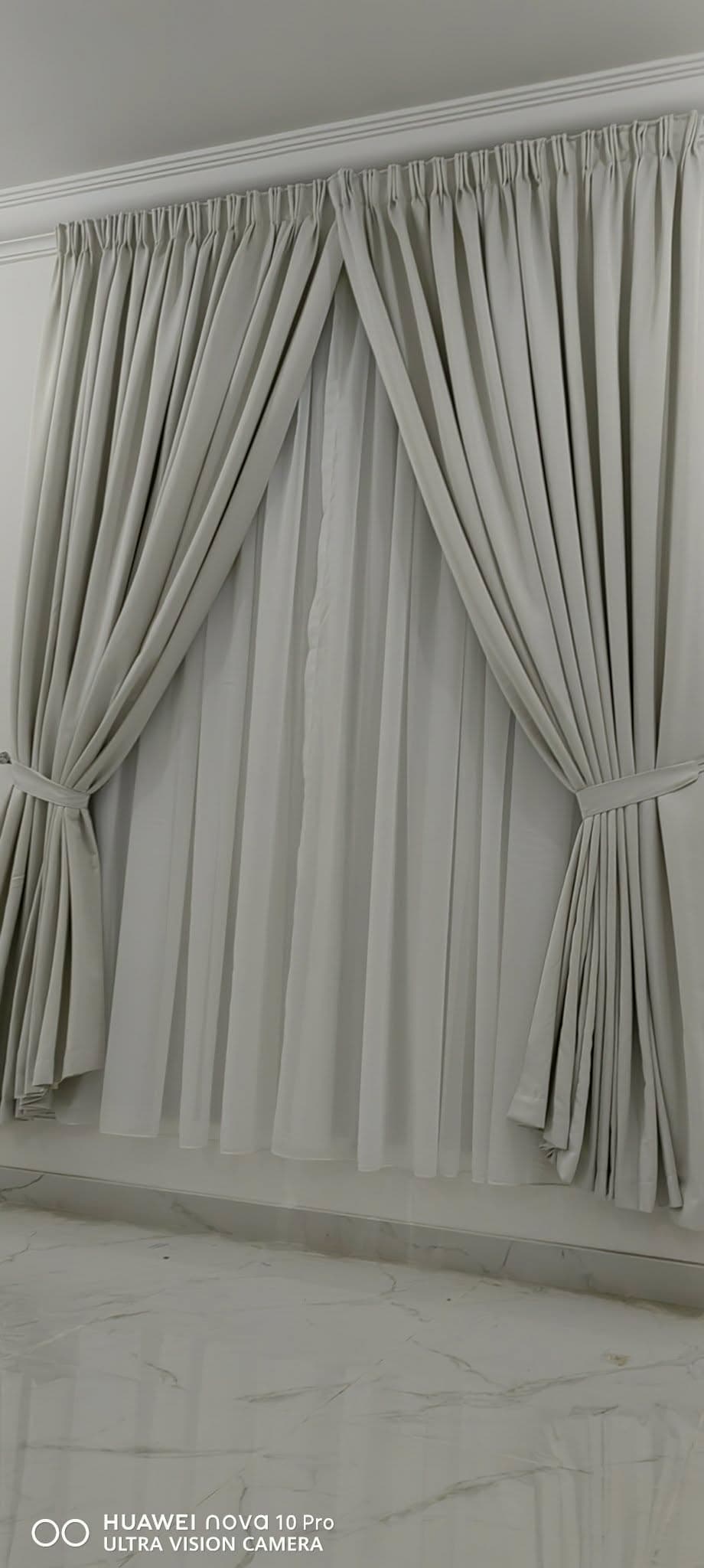 Curtain — 5