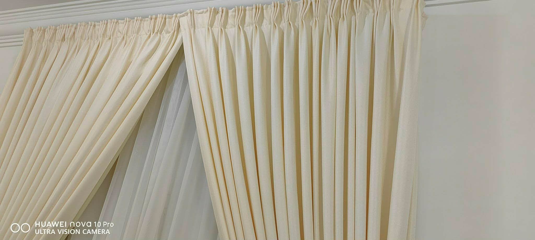 Curtain — 15