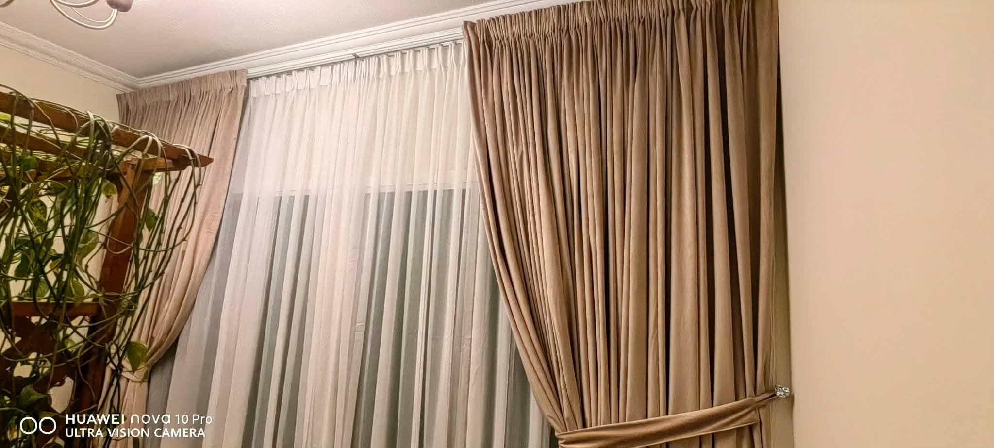Curtain — 19