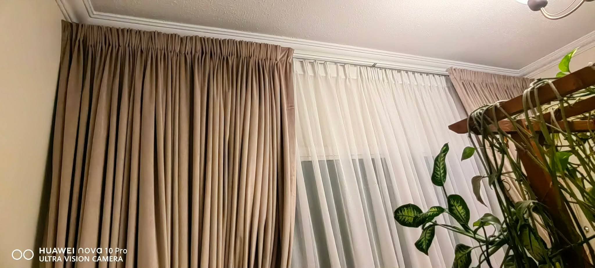 Curtain — 21