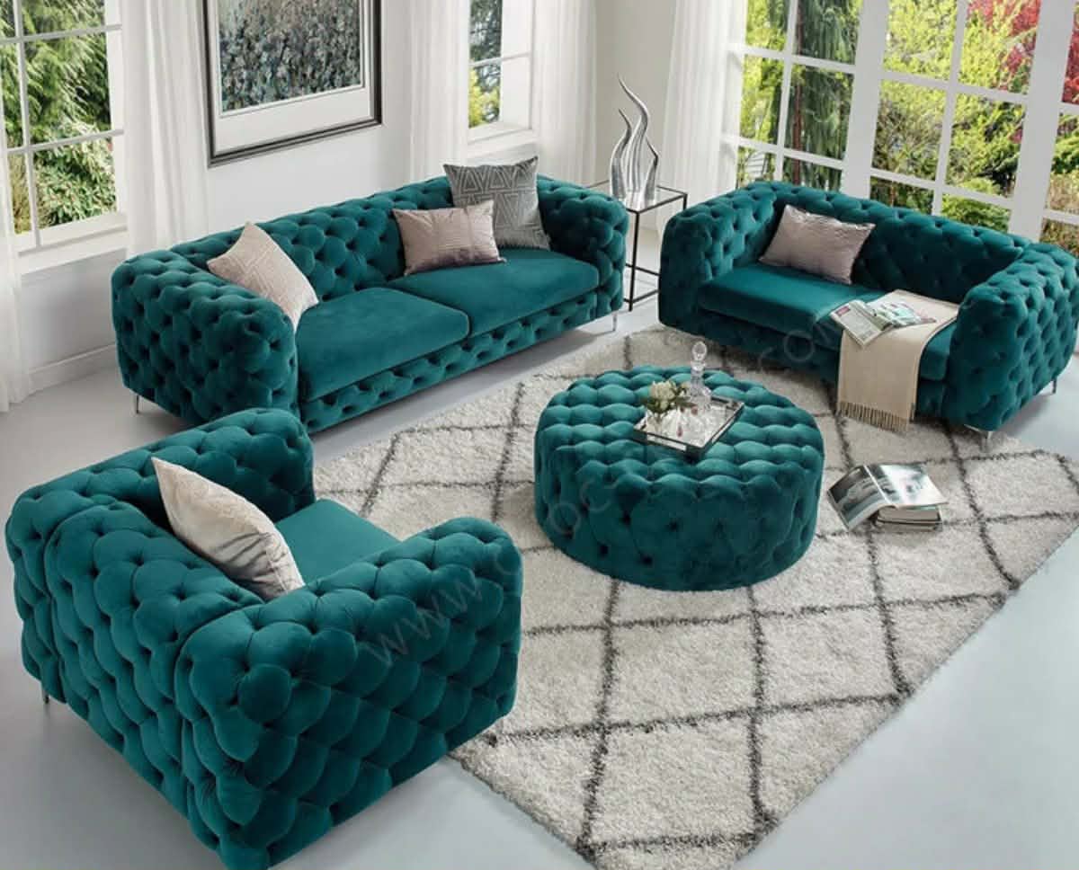 Sofa — 32