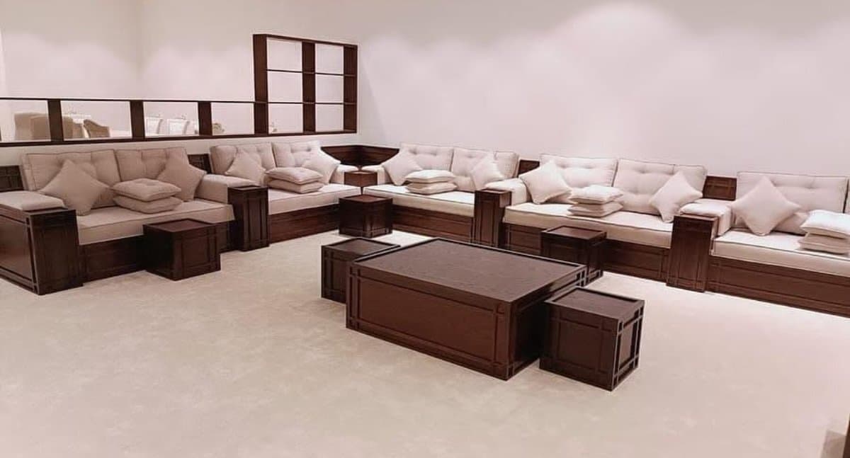 Sofa — 33