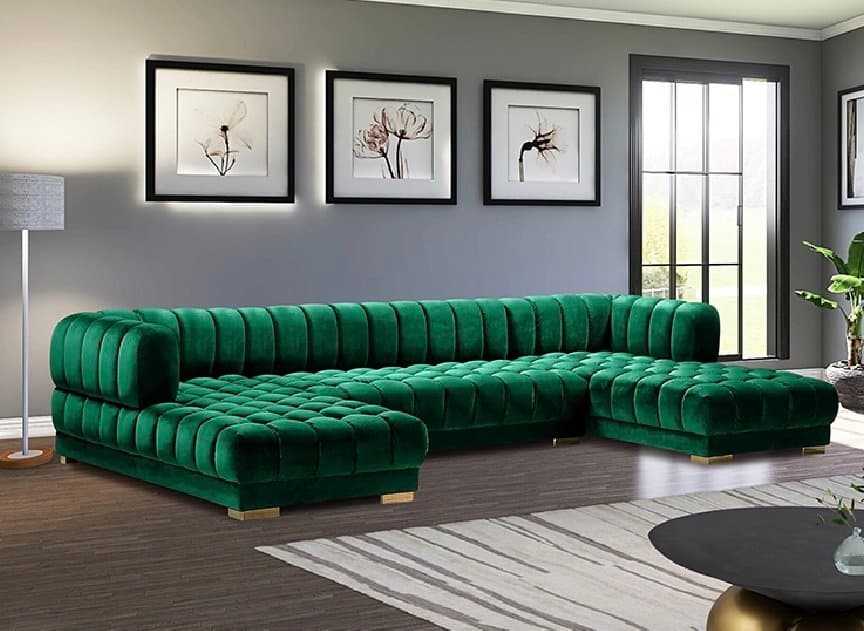 Sofa — 47