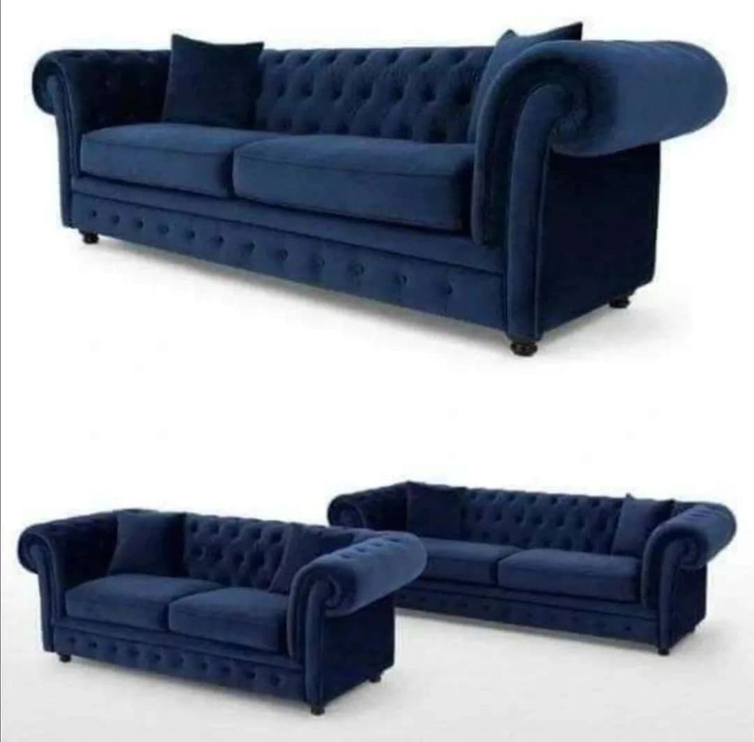 Sofa — 63