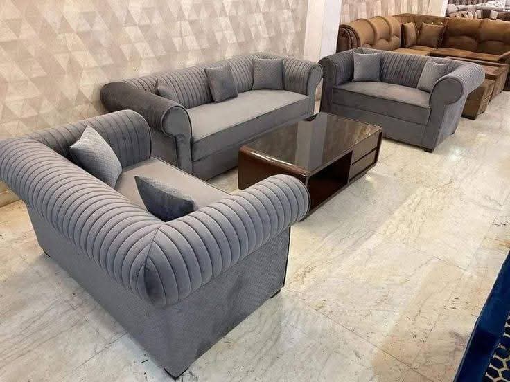 Sofa — 69
