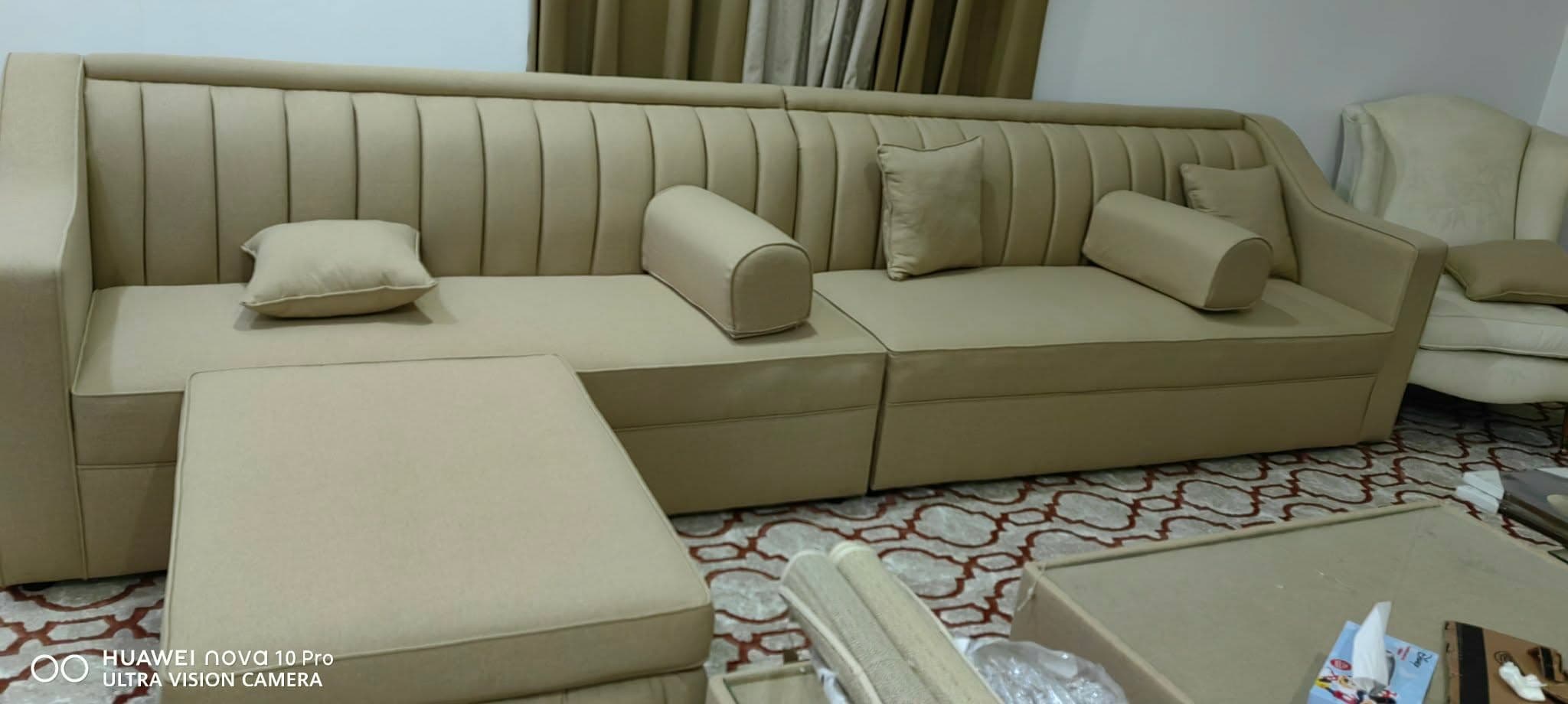 Sofa — 80
