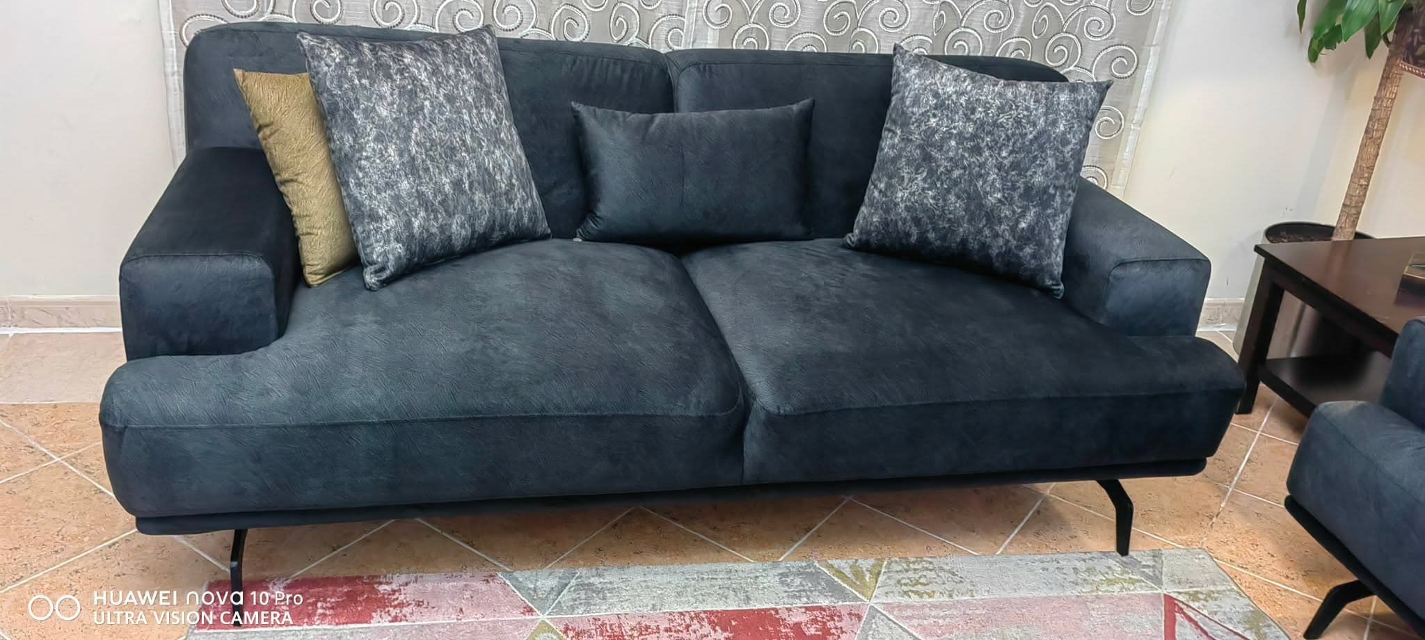 Sofa — 85