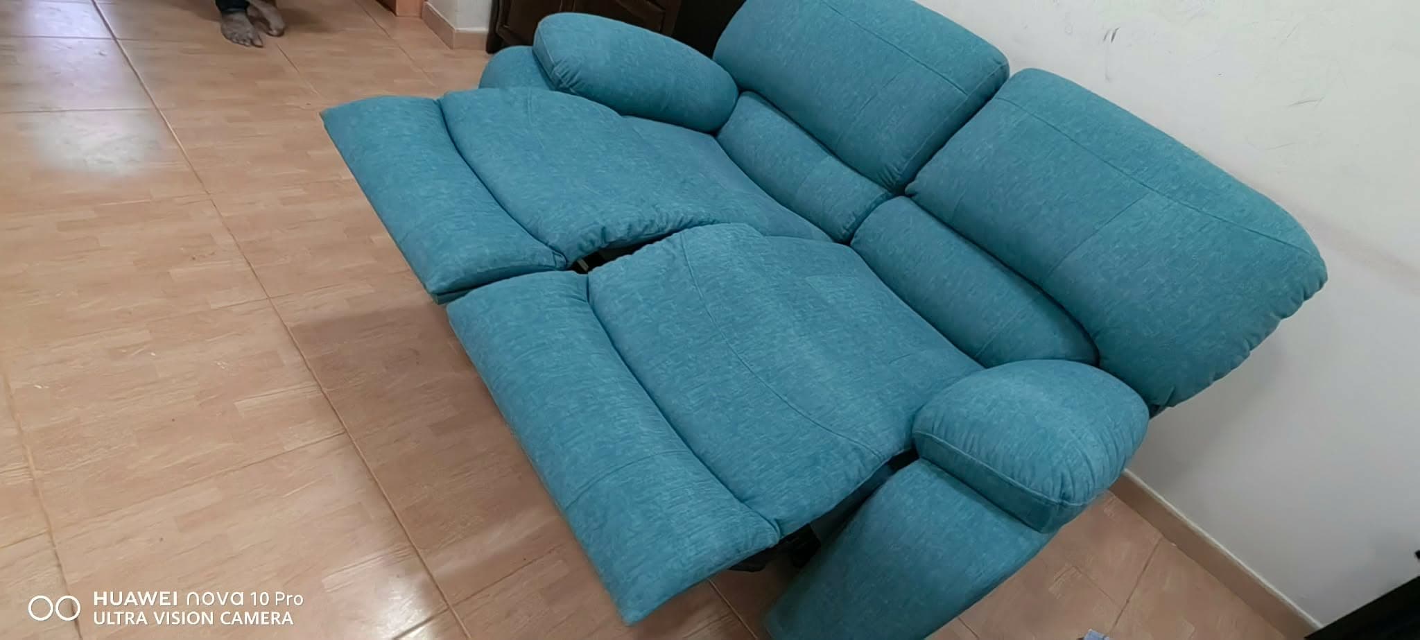 Sofa — 99